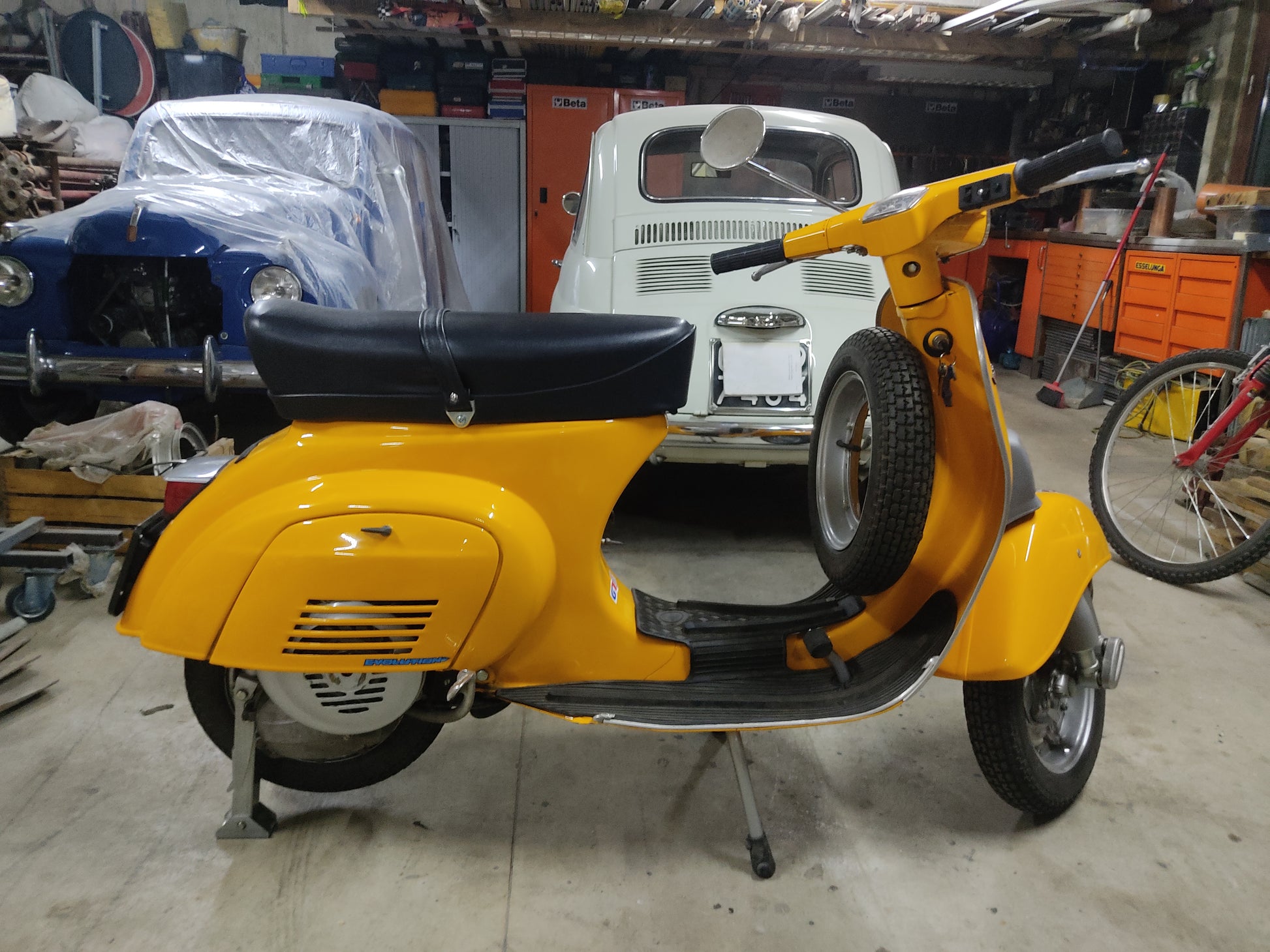 Piaggio Vespa Vespa Special Giallo Cromo Vespa Special Gialla